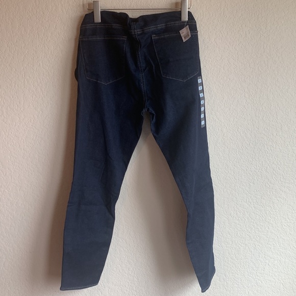 Articles of Society women’s maternity dark blue, jean pants. - Picture 6 of 9